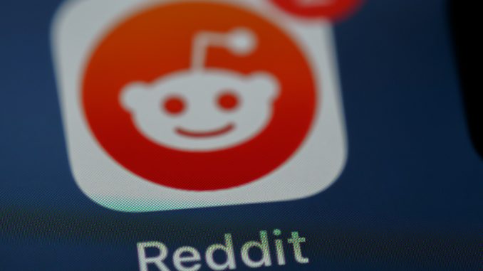 Reddit is reportedly selling data for AI training